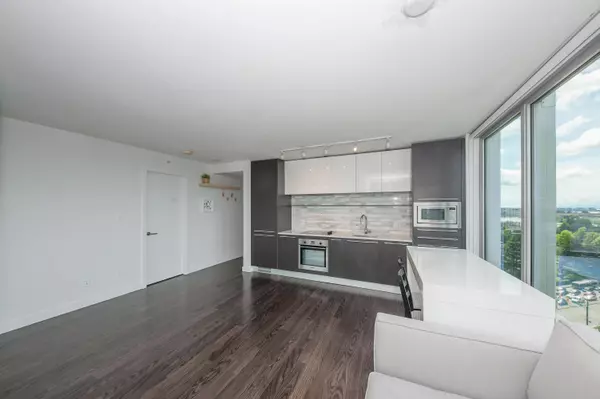 Vancouver, BC V5X 0E2,8131 Nunavut LN #1502