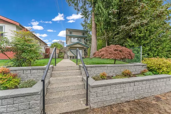 969 Madore AVE, Coquitlam, BC V3K 3B4