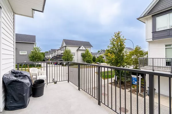 13636 81a AVE #1 Surrey, BC V3W 1H9