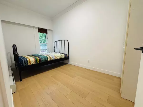 Richmond, BC V7C 4R7,4491 Coventry DR