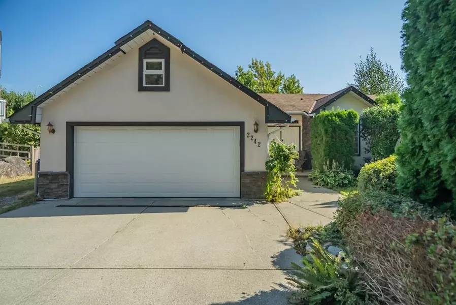 2242 Foothills CT, Abbotsford, BC V3G 1E1