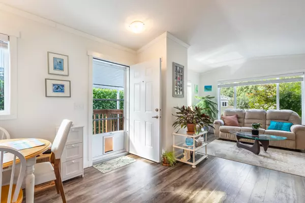 Sechelt, BC V7Z 0C3,4496 Sunshine Coast Highway #23