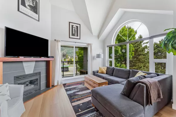 Squamish, BC V8B 0K1,1466 Pemberton AVE #312