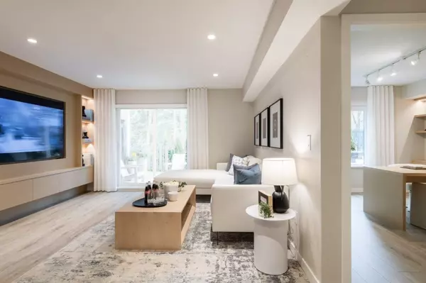 Coquitlam, BC V3E 0V3,1331 Wellon ST #210