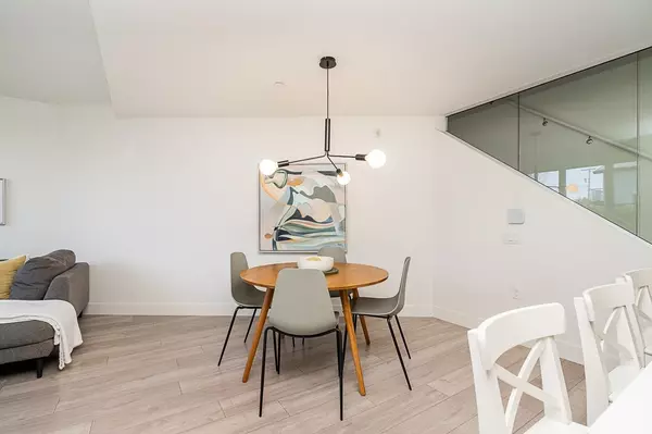 Vancouver, BC V5V 3C4,3412 St. Catherines ST