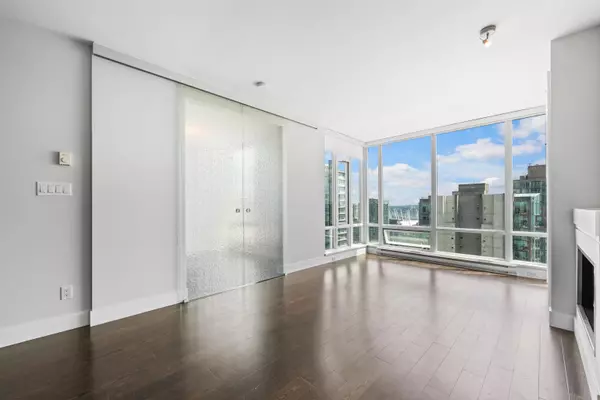 Vancouver, BC V6B 0H2,535 Smithe ST #2703