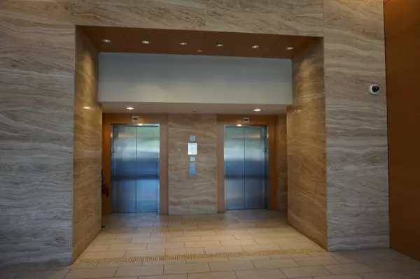 Coquitlam, BC V3B 0C4,2968 Glen DR #2506