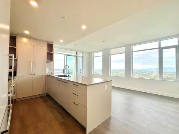 Burnaby, BC V5H 0L3,6468 Willingdon AVE #3804