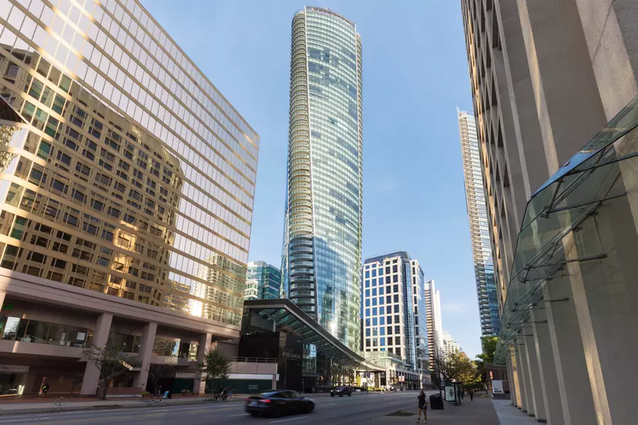 1151 W Georgia ST #3803, Vancouver, BC V6E 0B3