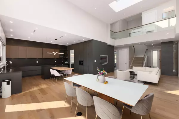 Richmond, BC V6Y 2H7,8840 Gay RD