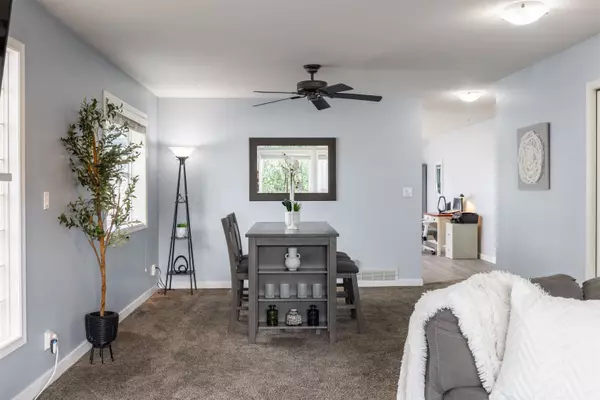 Abbotsford, BC V2S 8C1,34775 2nd AVE