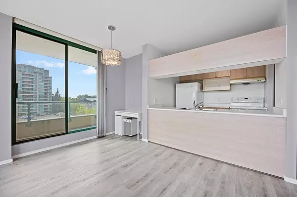 Richmond, BC V6X 3X8,8871 Lansdowne RD #707