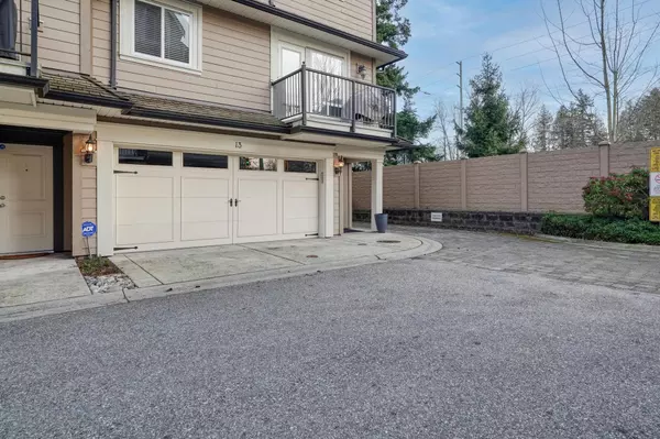 Surrey, BC V3Z 9T1,3268 156a ST #13