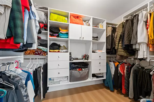 7881 120a ST #101 Surrey, BC V3W 0Y7