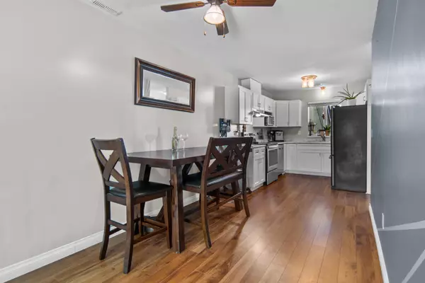 45435 Knight RD #20 Chilliwack, BC V2R 3E8