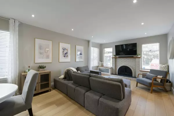 Coquitlam, BC V3E 1N7,1261 River DR