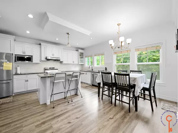 Surrey, BC V4P 0C9,3495 147a ST #12