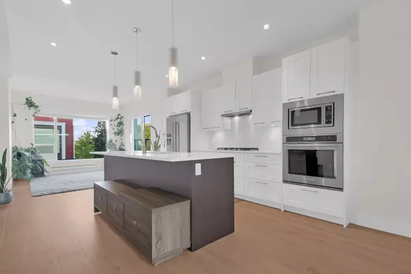 Surrey, BC V3Z 0S5,16336 23a AVE #88