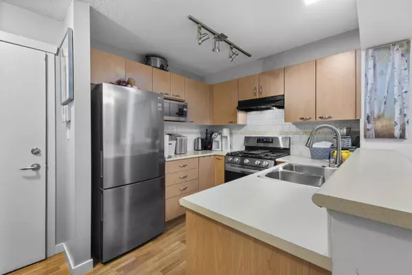 Coquitlam, BC V3E 3R9,2958 Silver Springs BLVD #108