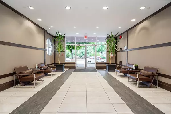 New Westminster, BC V3M 5L9,288 Hampton ST #202