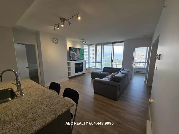 Burnaby, BC V5H 0A2,4808 Hazel ST #10FL