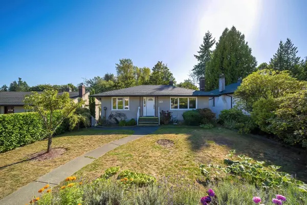 Burnaby, BC V5E 1A2,6516 Portland ST