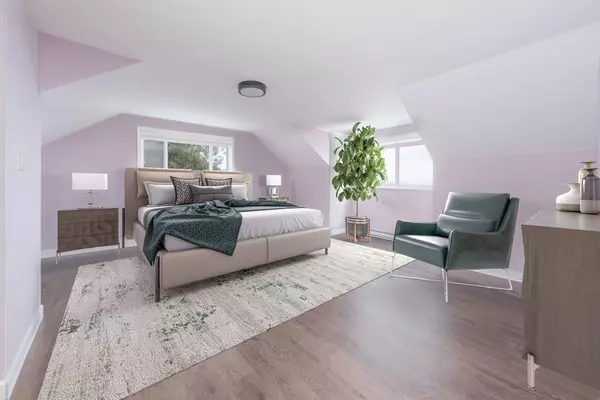 West Vancouver, BC V7V 2Z5,1805 Rosebery AVE