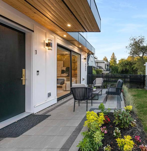 4855 Dumfries ST #1, Vancouver, BC V5N 3T8