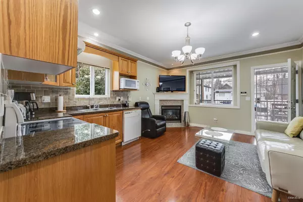 Vancouver, BC V5N 1B5,2048 E 1st AVE