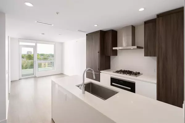 Richmond, BC V6Y 0L7,8133 Cook RD #833