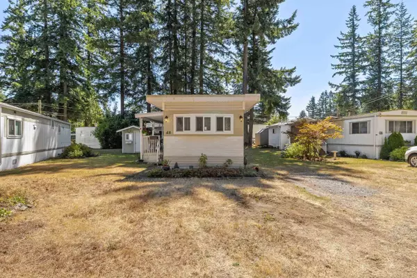 Langley, BC V2Z 2A1,20071 24 AVE #48