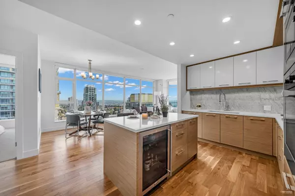 Burnaby, BC V5H 0G2,4360 Beresford ST #3005