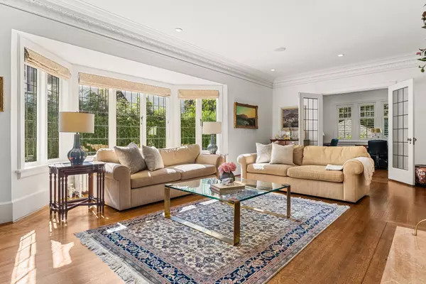 Vancouver, BC V6M 3J7,6339 Adera ST