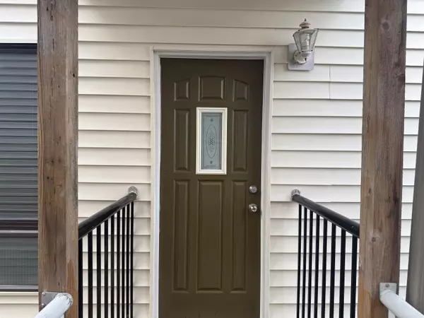 163 Pike RD Langdale, BC V0N 1V6