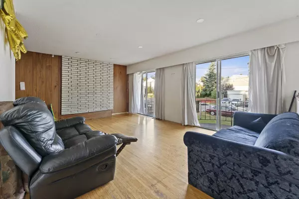 Delta, BC V4E 1X8,7195 115 ST