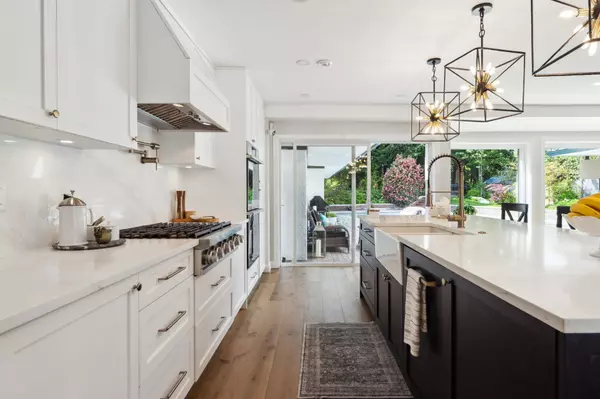 North Vancouver, BC V7N 4B7,3061 Bewicke AVE
