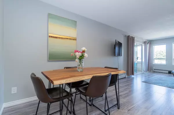 Chilliwack, BC V2P 4Y3,8725 Elm DR #308