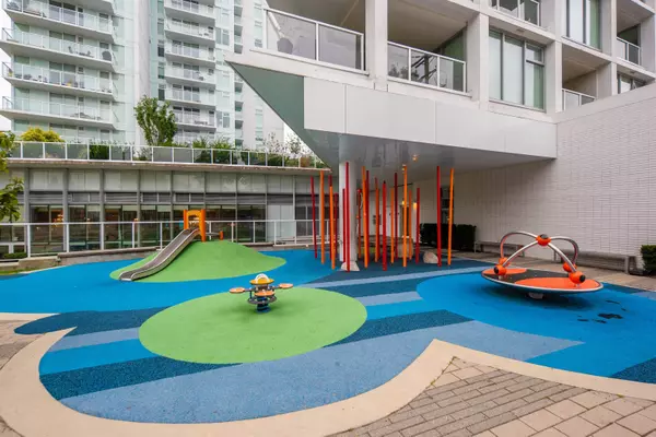 Vancouver, BC V5N 0G6,2221 E 30 AVE #1709