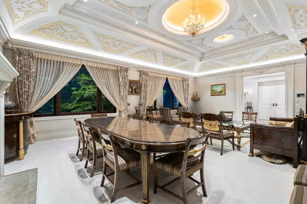 Vancouver, BC V6J 2R6,1980 Cedar CRES