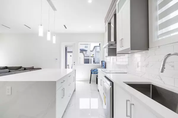 Surrey, BC V3S 3T1,6261 148 ST