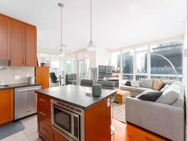 Vancouver, BC V6E 4T8,1189 Melville ST #2803
