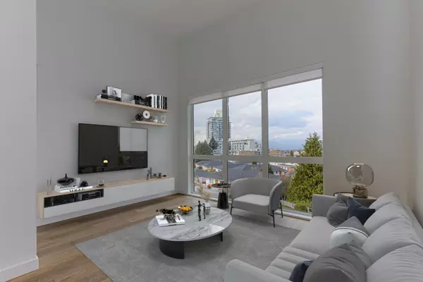 Vancouver, BC V5R 3J3,4933 Clarendon ST #411