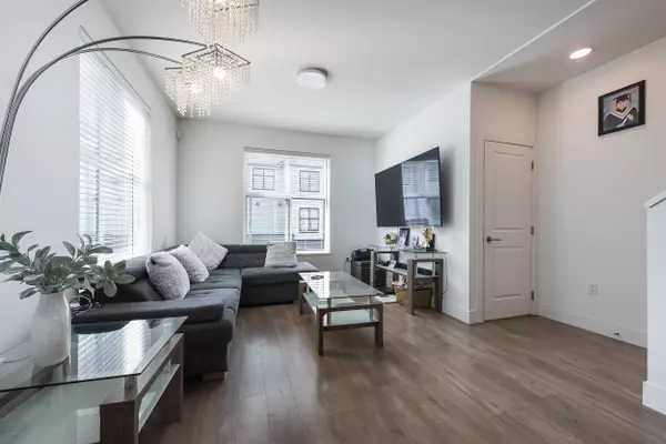 Abbotsford, BC V2S 0M9,2267 Mckenzie RD #406