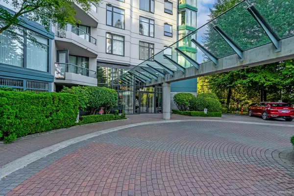 Burnaby, BC V5B 4T1,4505 Hazel ST #1703