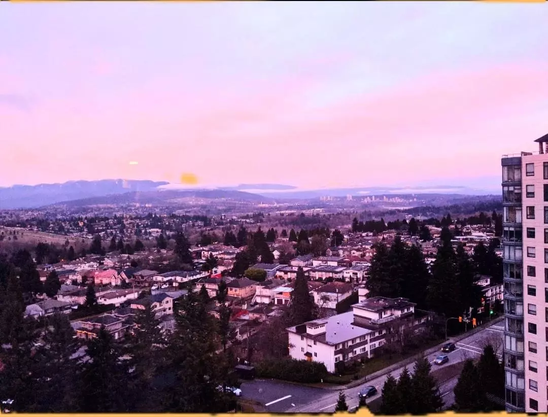 Burnaby, BC V5B 4T1,4505 Hazel ST #1703