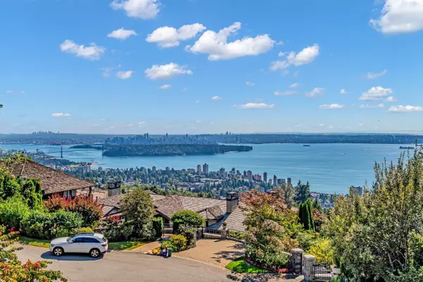 West Vancouver, BC V7S 3J2,2495 Hudson CT