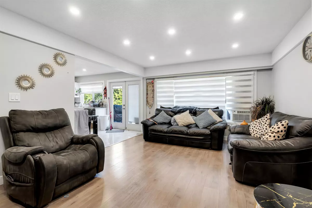 Port Coquitlam, BC V3C 2T5,1677 Eastern DR