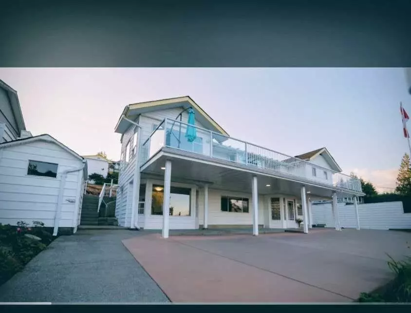Port Moody, BC V3H 1L3,1021 Tuxedo DR