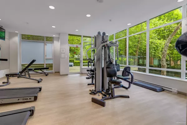 Vancouver, BC V6B 0J8,1088 Richards ST #1602