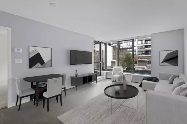 66 W Cordova ST #606, Vancouver, BC V6B 0L2